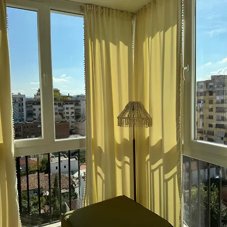 South Savannah 1 Apartment *